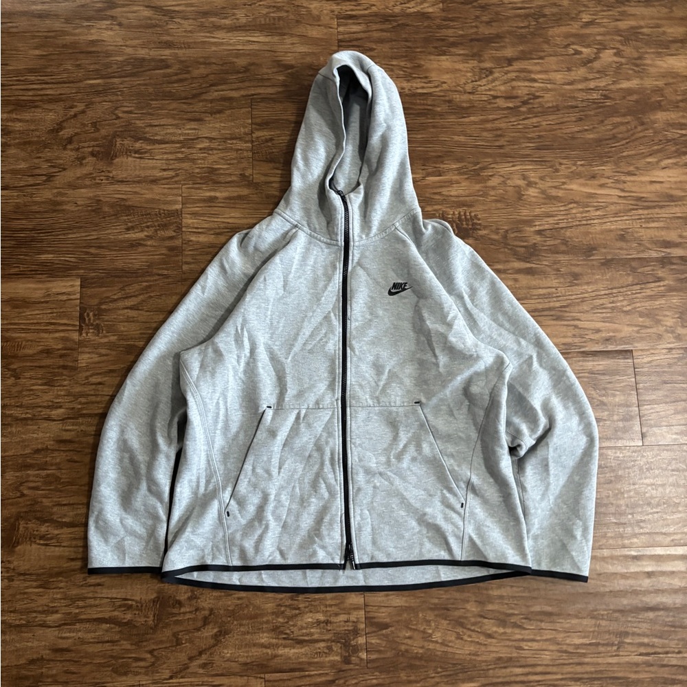 XL Men’s Nike Tech Full Zip Jacket